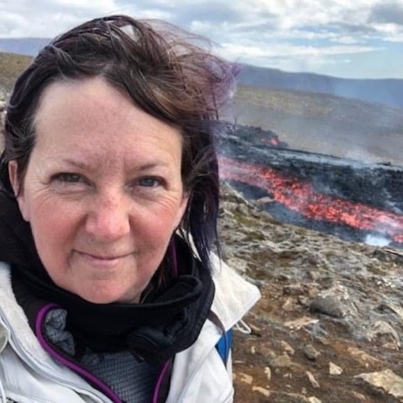 Meet your Posher, Sonja - Picture 2 of 4